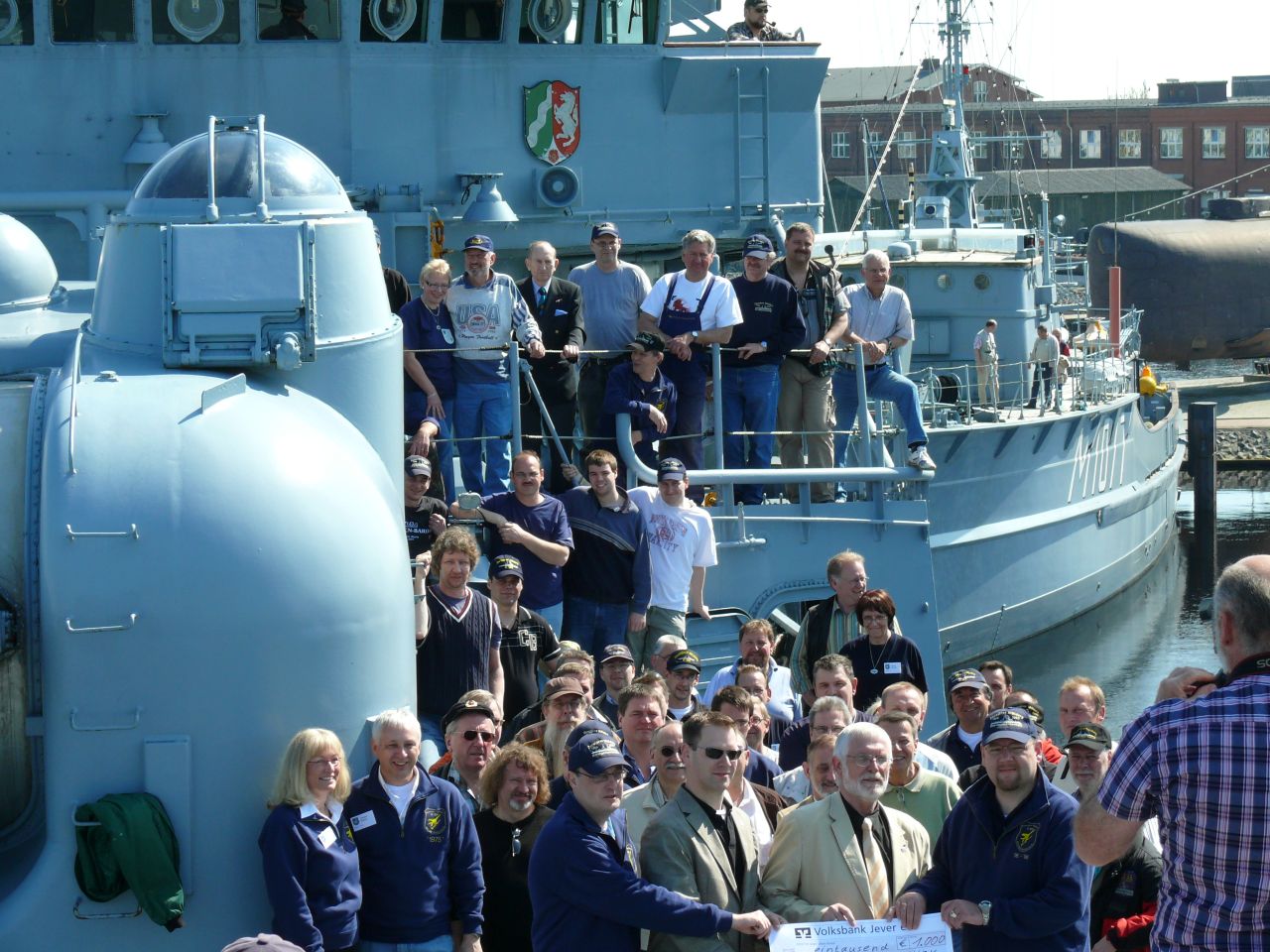 Scheckübergabe an das Marinemuseum Wilhelmshaven